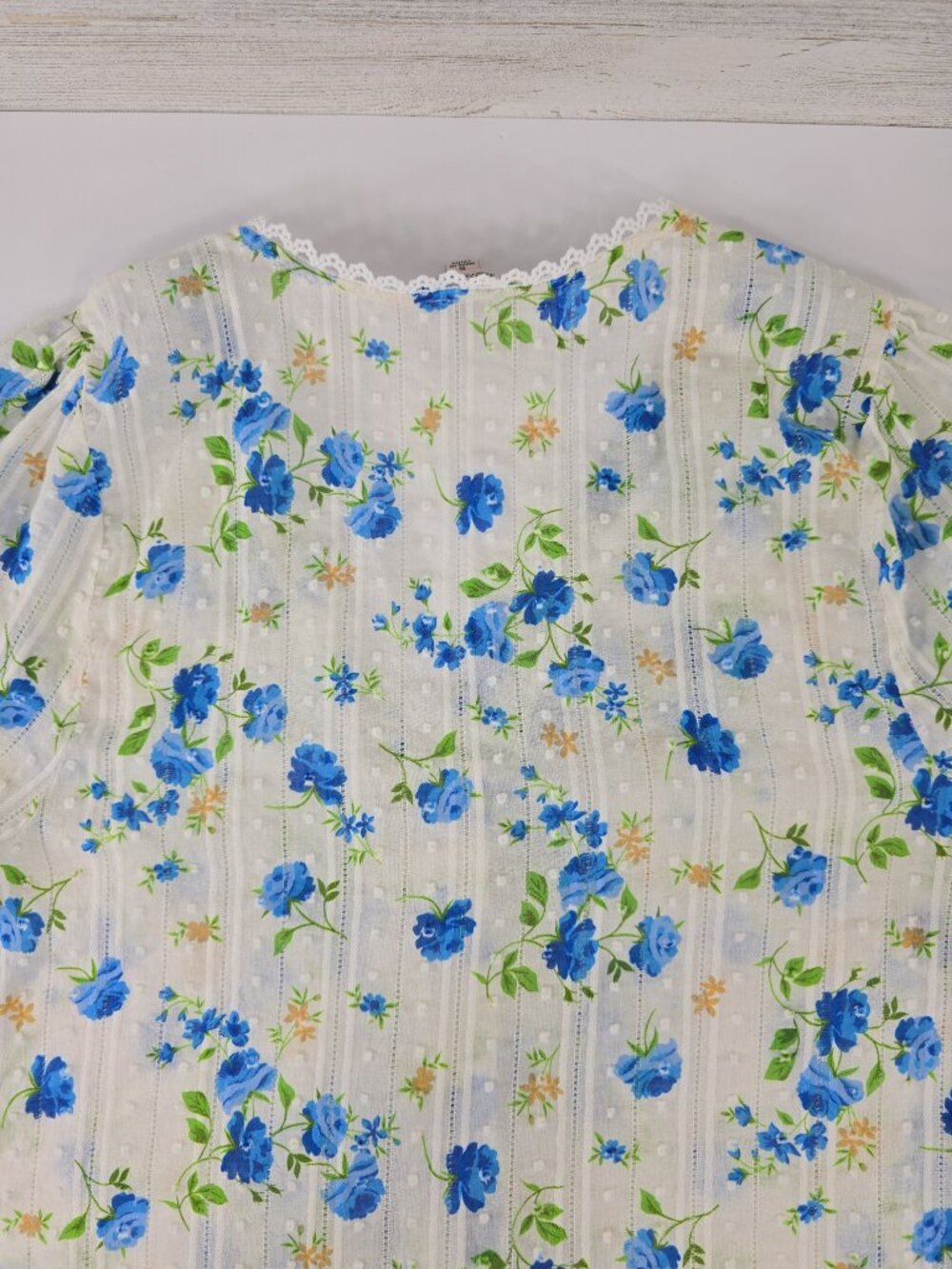 Nanette Lepore Shirt Women's SMALL White Blue Floral Button Puff Sleeve Blouse.. - Picture 9 of 16